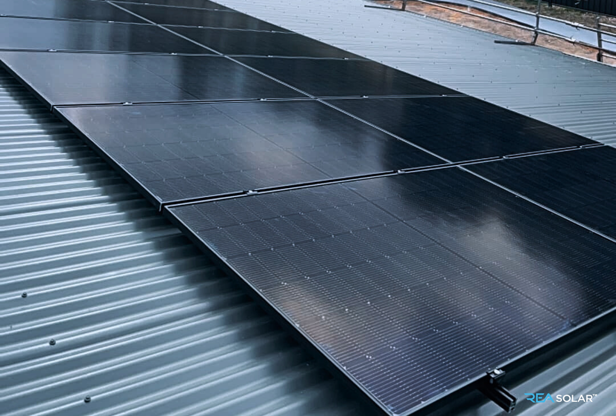 What Wollongong Homeowners Should Know About Grid Connection Before Going Solar